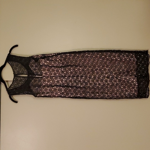 Ann Taylor Black Dress Size 0 - Picture 5 of 8